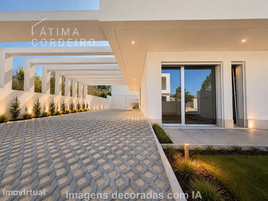 Moradia T4+1 com Piscina e Acabamentos de Excelência - Próxima do F... - Grande imagem: 4/32