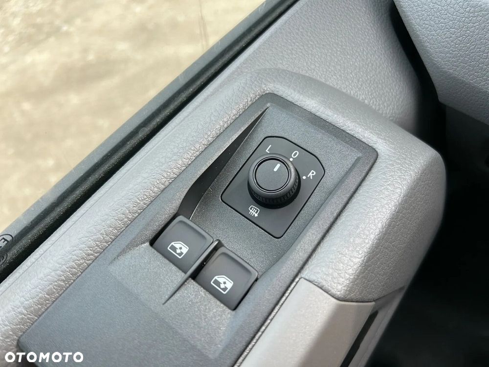 Volkswagen Crafter 35 Furgon LONG/L5H3, 2.0 BiTDI 177KM, Wysoki dach, r. o. 4490mm - 32