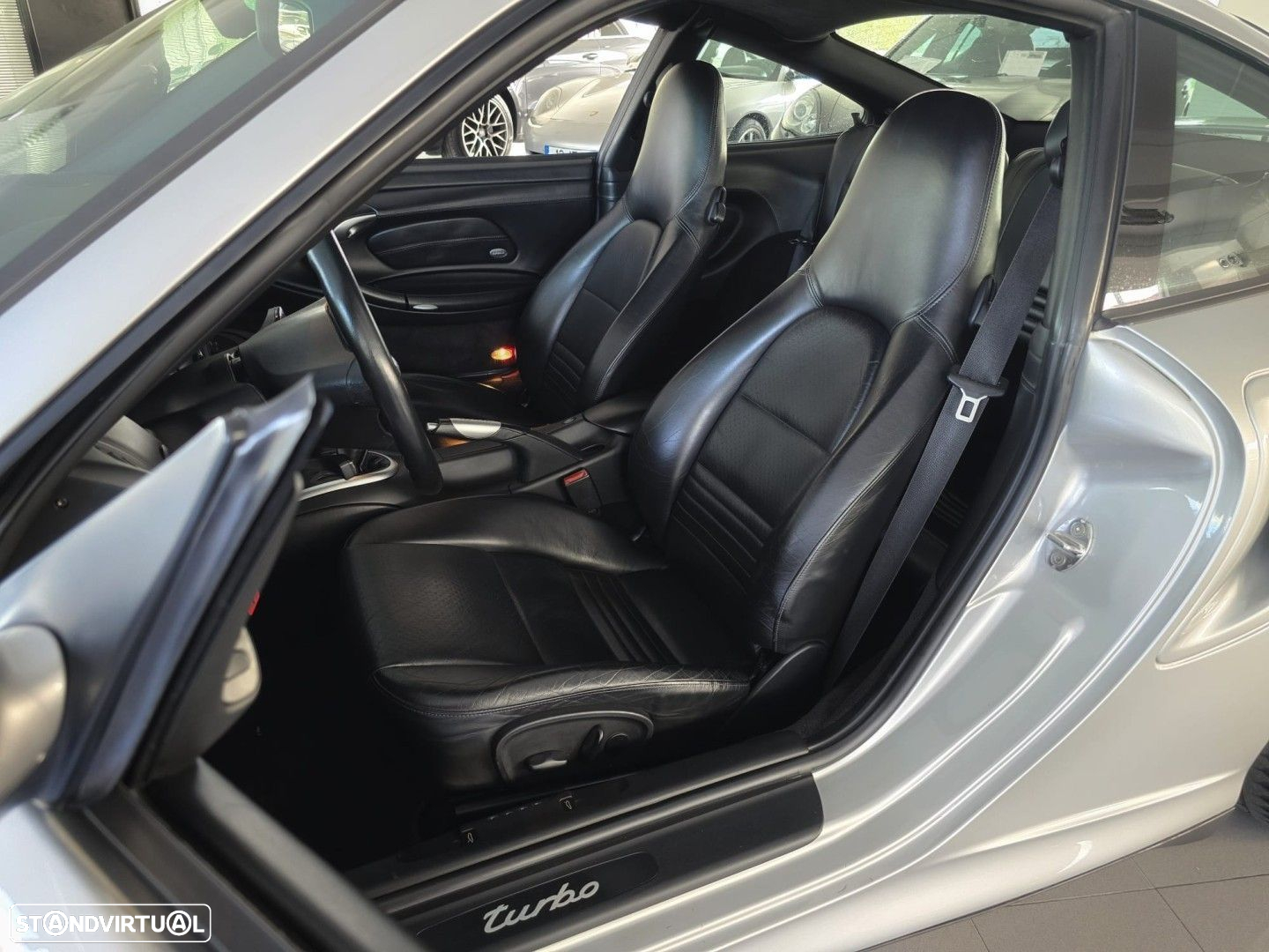 Porsche 911 (996) Turbo - 5