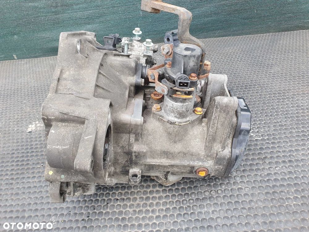 Skrzynia 5 Biegów DYN Manual Benzyna 1.8 VW Golf IV 4 Bora Audi A3 8P Seat Leon I 1 Skoda Octavia I 1 - 8