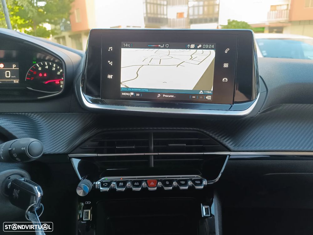 Peugeot 208 PureTech 100 EAT8 Active Pack - 32