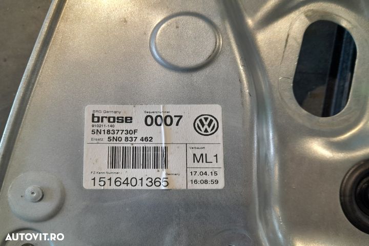 Macara geam fata dreapta electrica 5N0837462 / 5N0959702F / 3C0959792 - 2