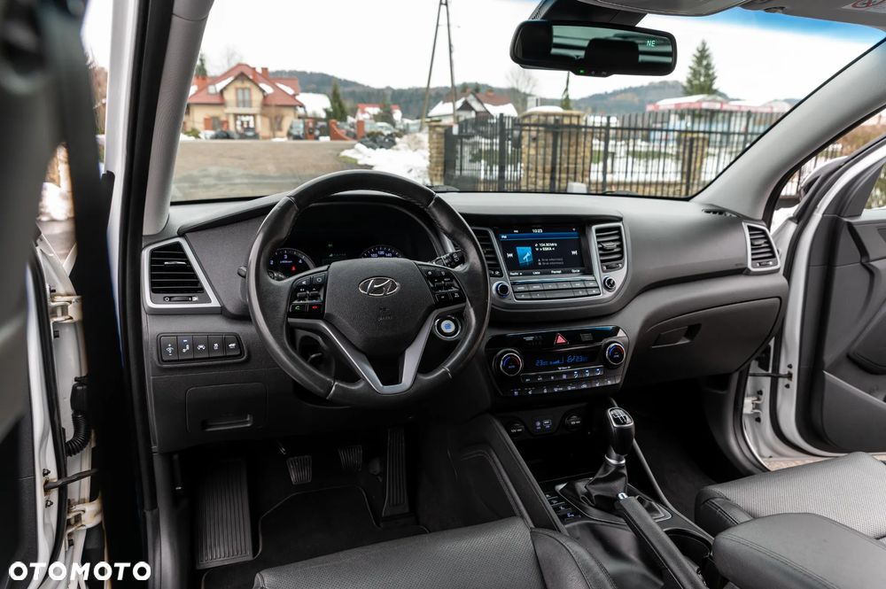 Hyundai Tucson 2.0 CRDi 4WD Passion Plus - 30