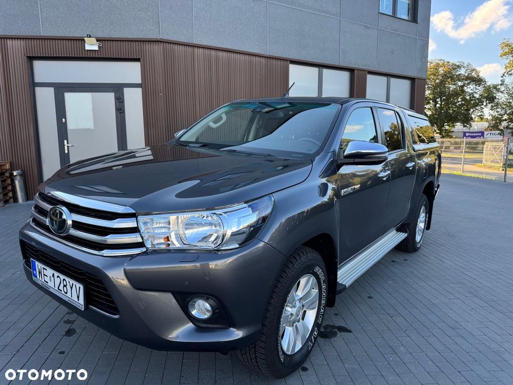 Toyota Hilux 2.4 D-4D Double Cab DL 4x4 - 5