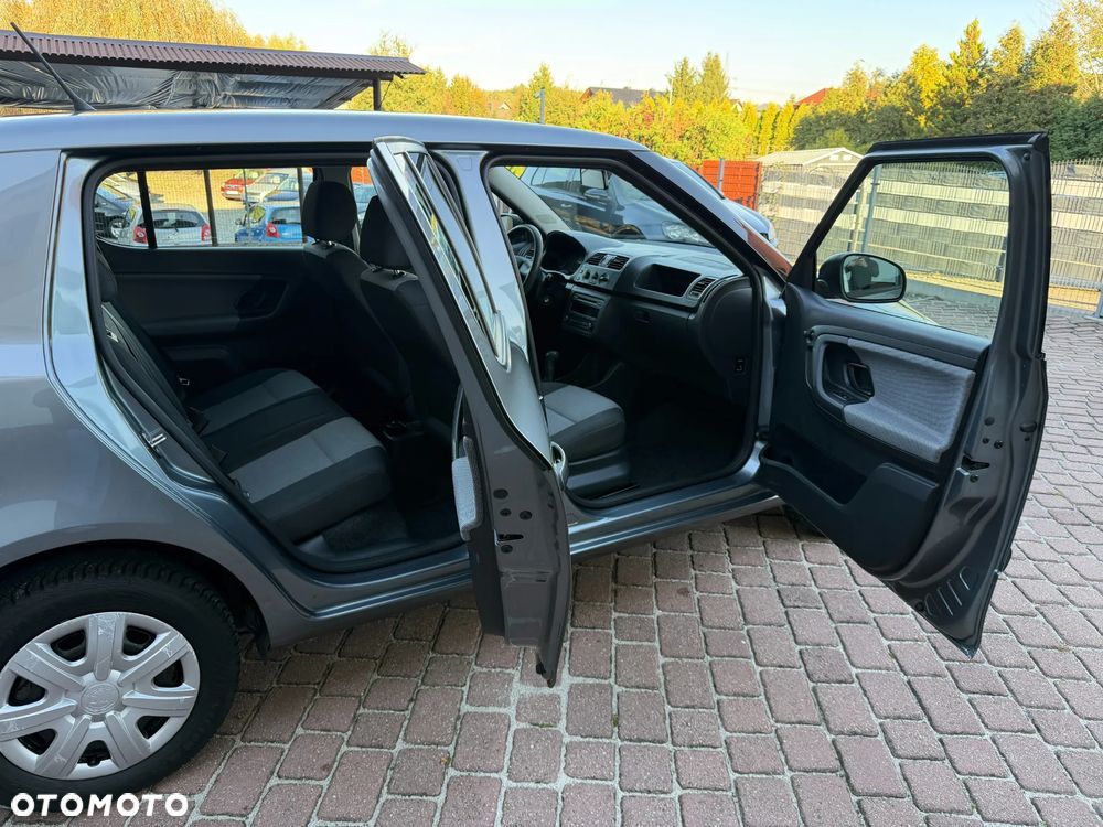 Skoda Fabia 1.2 HTP Ambiente - 31