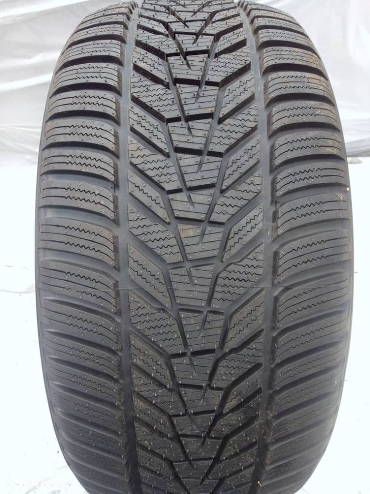 Hankook Winter Icept Evo 3 255/40 R19 100V 2025 - 1