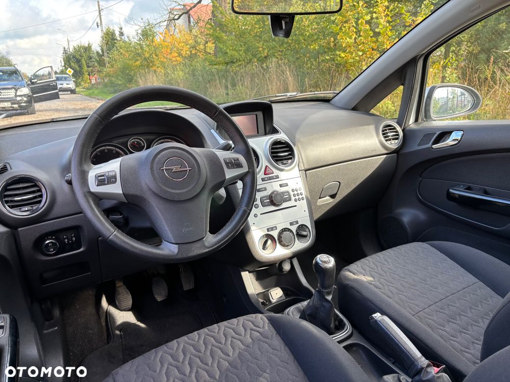 Opel Corsa - 8