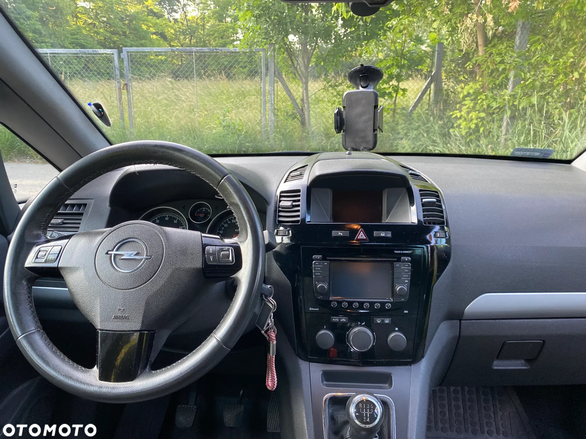 Opel Zafira 1.8 Cosmo - 26