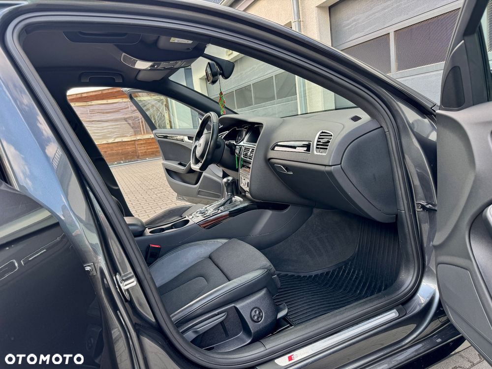 Audi A4 Avant 2.0 TDI DPF quattro S tronic S line Sportpaket - 28