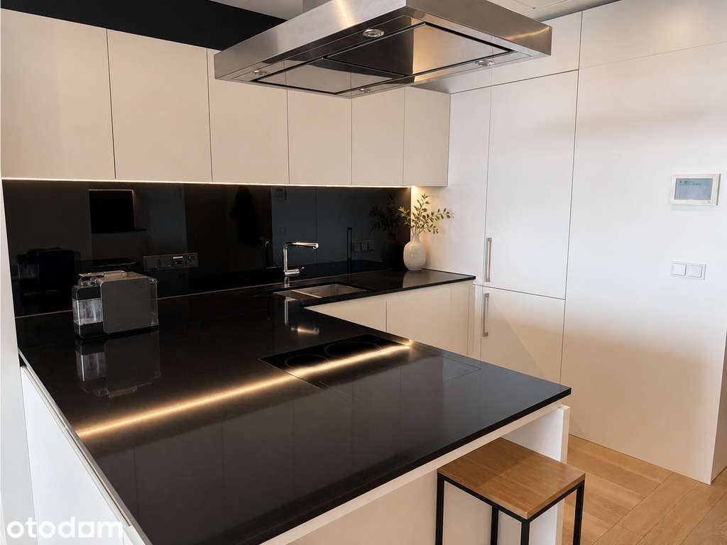 Apartament premium na Złotej 44