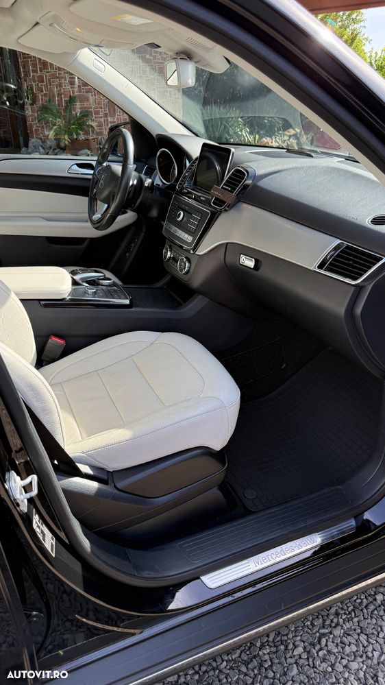Mercedes-Benz GLE - 21