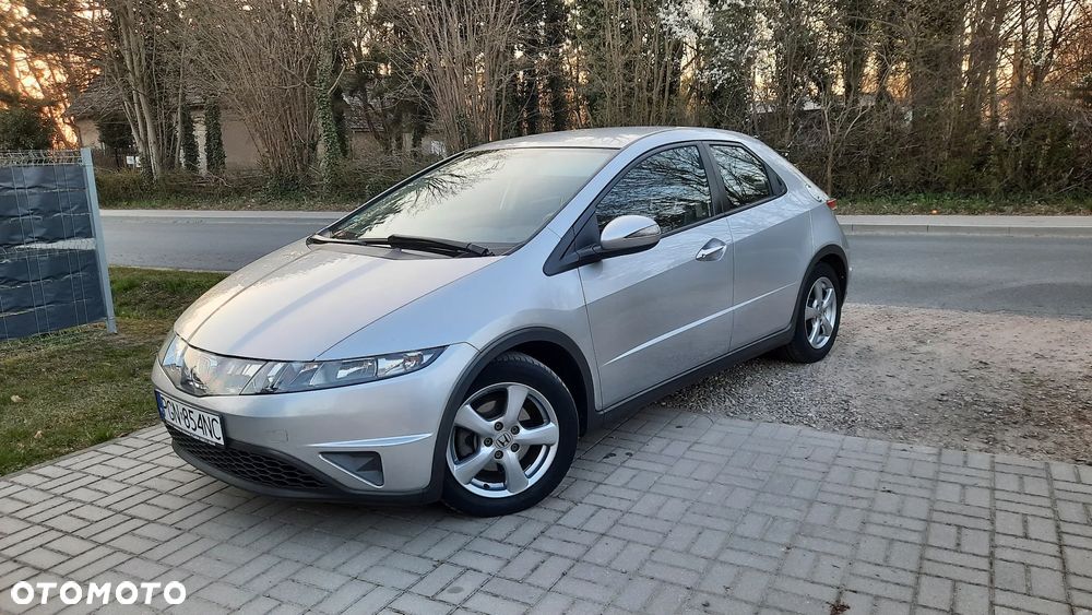 Honda Civic 1.4 Base - 11