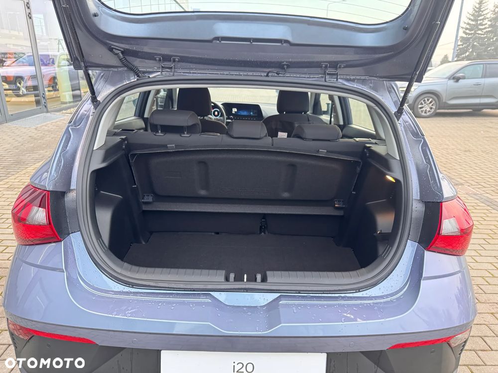 Hyundai i20 1.2 Modern - 13