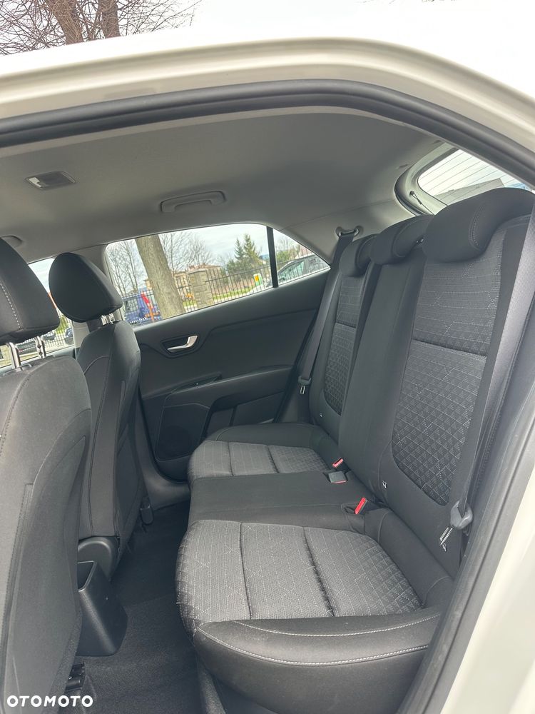 Kia Rio 1.0 T-GDI 100 Vision - 23