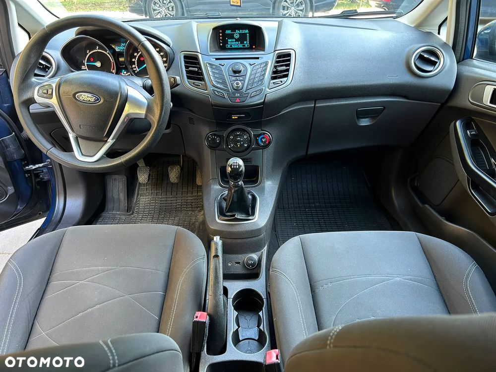 Ford Fiesta - 11