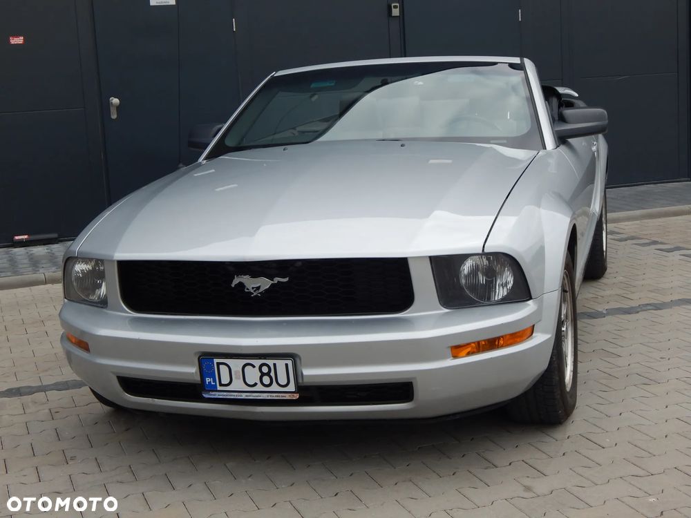 Ford Mustang - 10