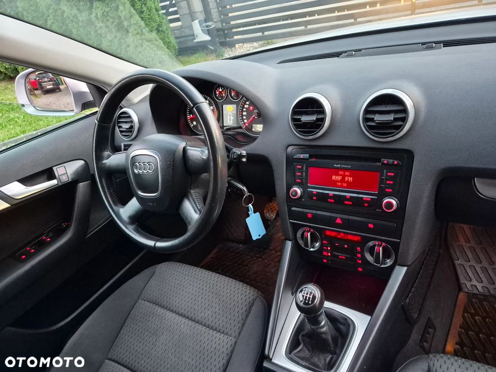 Audi A3 Sportback - 10
