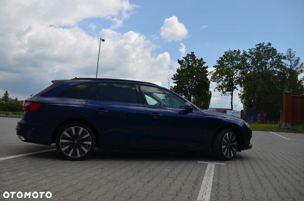 Audi A4 ver-avant-35-tdi-s-tronic-s-line - 7