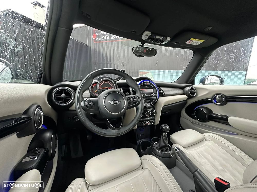 MINI 3 Portas Cooper D - 5