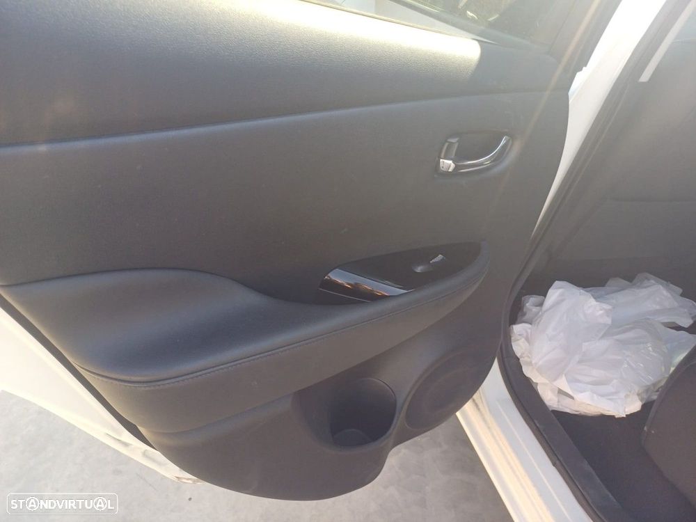 Peças Nissan Leaf (ZE0) Electric 2016 - 12