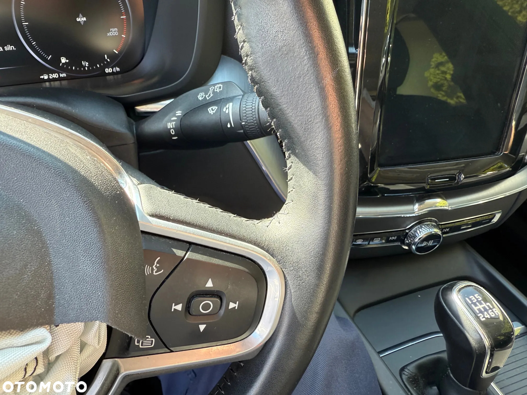 Volvo XC 60 D3 Momentum Pro - 22