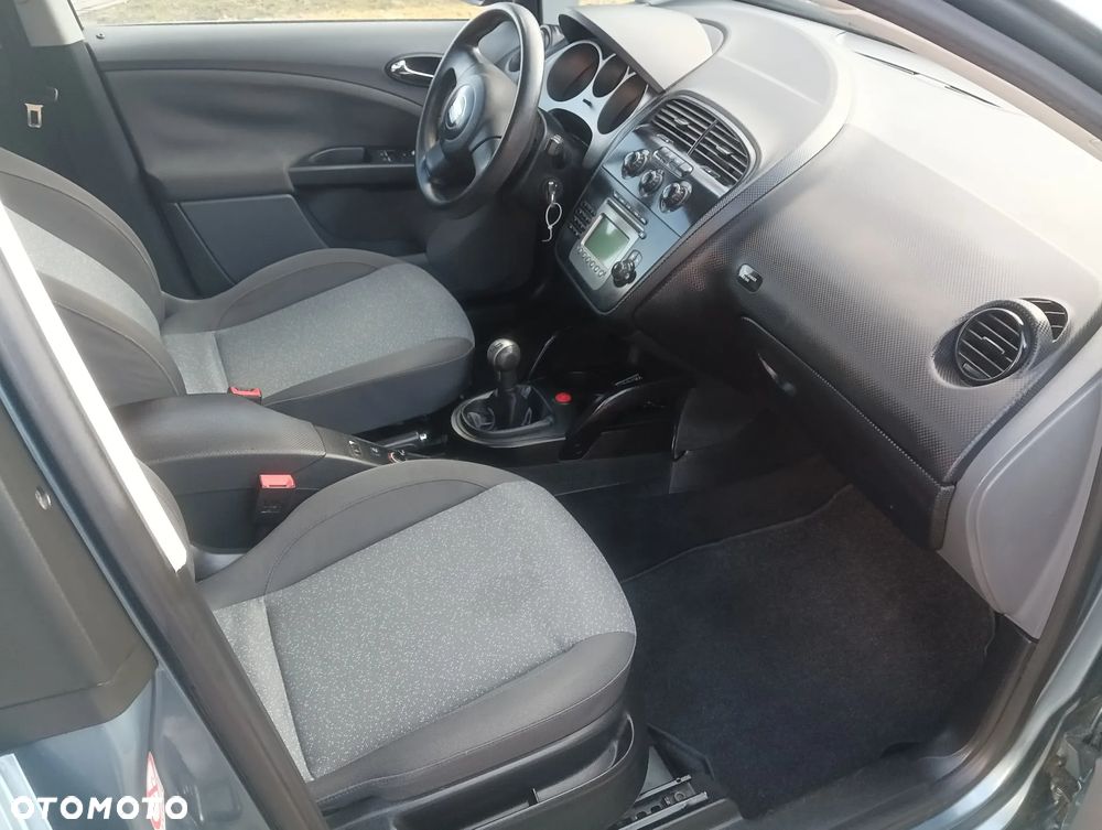 Seat Toledo 1.6 Reference - 10