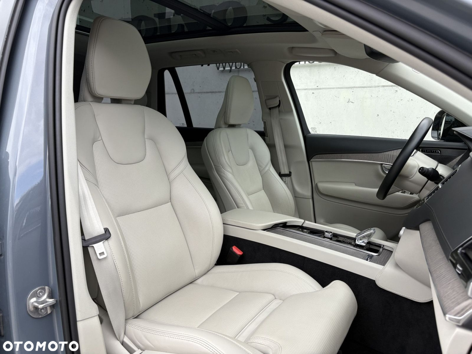 Volvo XC 90 - 16