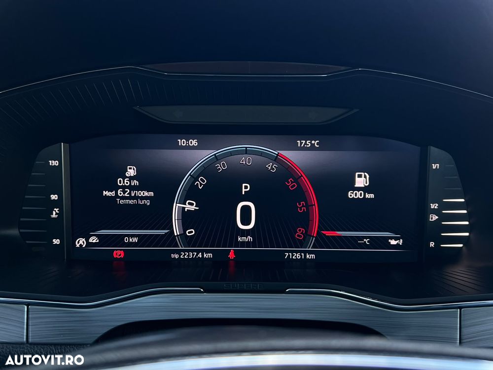 Skoda Superb 2.0 TDI DSG Ambition - 21