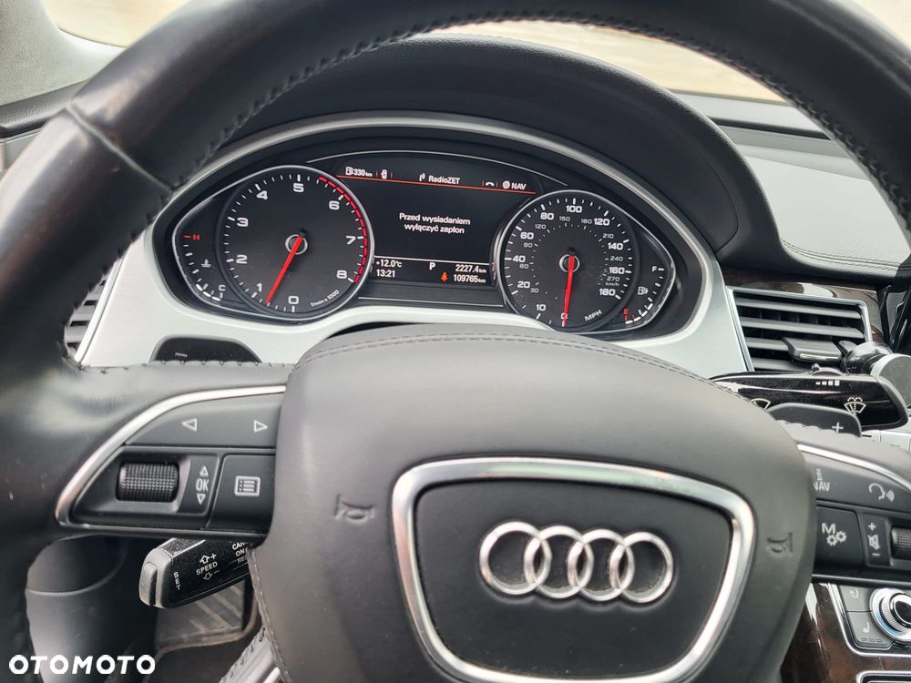 Audi A8 4.0 TFSI cylinder on demand quattro tiptronic - 10