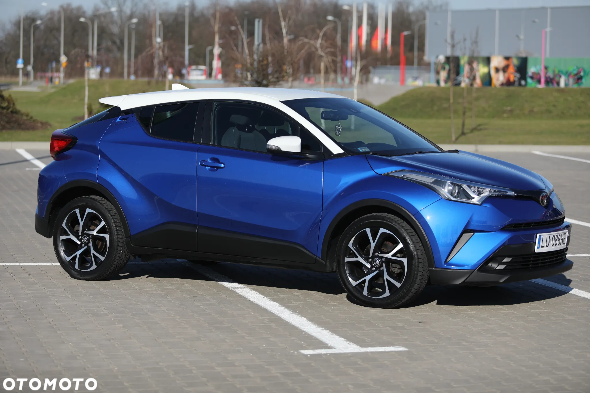 Toyota C-HR - 8