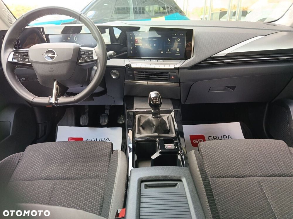 Opel Astra 1.2 T Edition S&S - 18