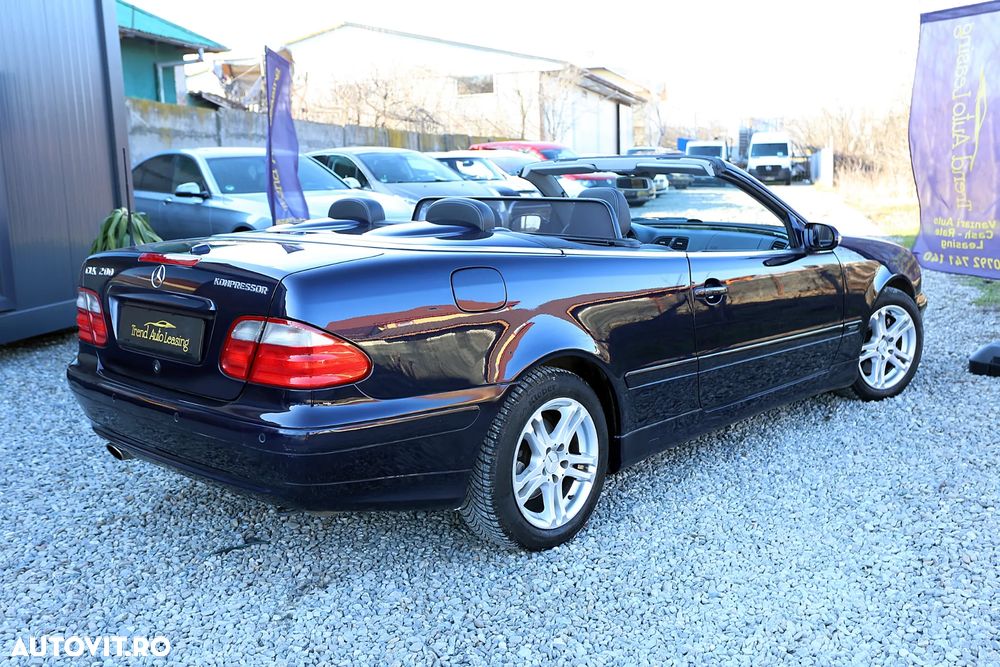 Mercedes-Benz CLK - 3