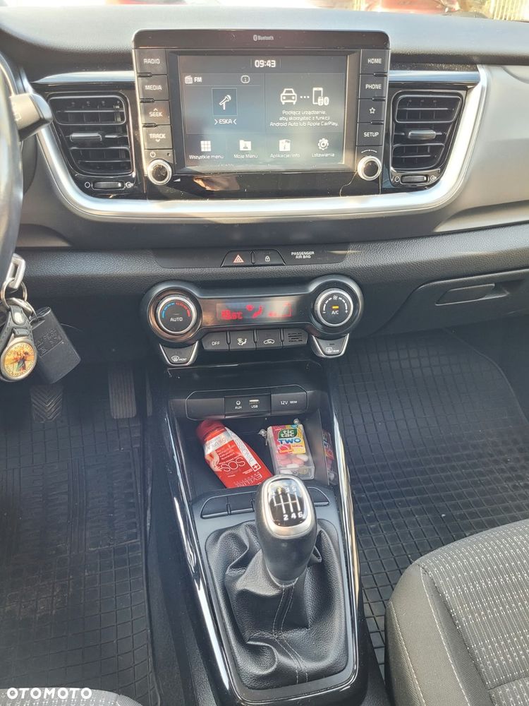 Kia Stonic - 12