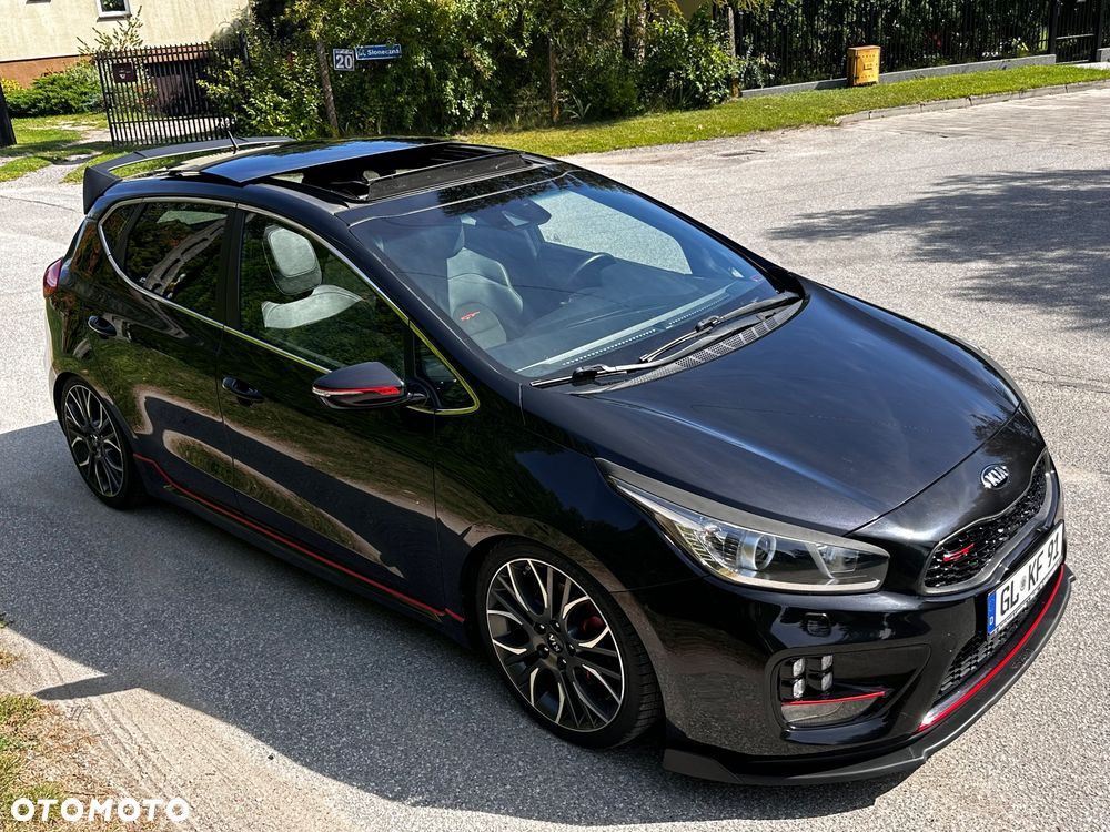 Kia Ceed 1.6 T-GDI GT-Challenge - 13