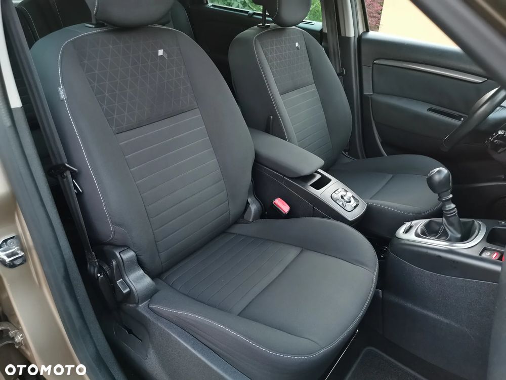 Renault Scenic 1.6 16V 110 LIMITED - 18