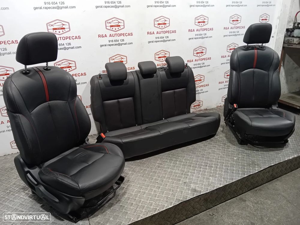 Conjunto de Bancos Nissan Juke Original - 2