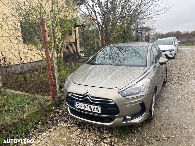 Citroën DS5 2.0 HYbrid4 Airdream So Chic - 4