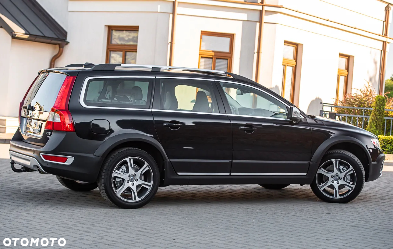 Volvo XC 70 D5 AWD Geartronic Summum - 14