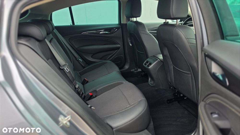 Opel Insignia - 7