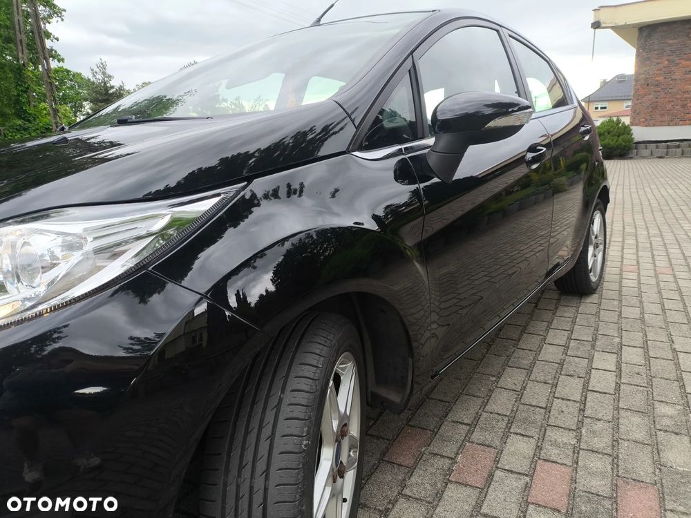 Ford Fiesta 1.25 Titanium X - 22