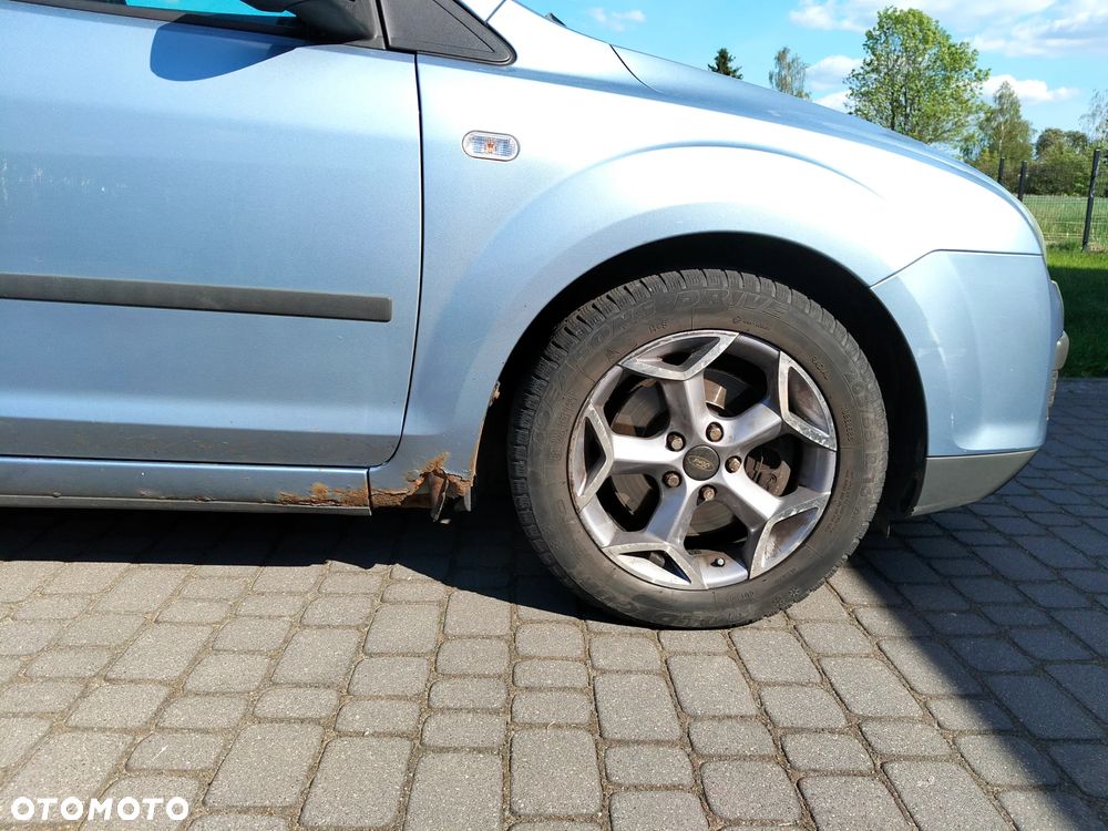 Ford Focus 1.8 TDCi Ambiente - 2