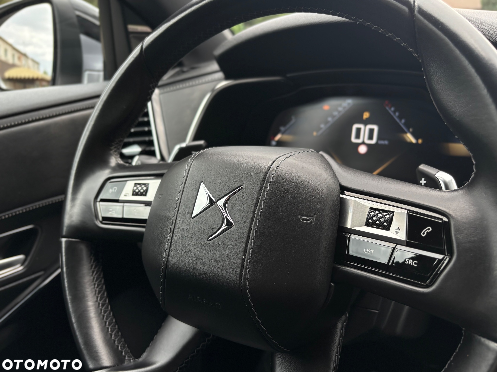 DS Automobiles DS 7 Crossback 2.0 BlueHDi So Chic - 29