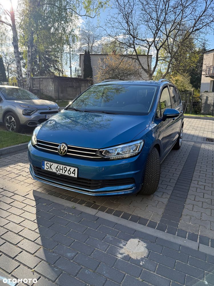 Volkswagen Touran 2.0 TDI SCR DSG ACTIVE - 1