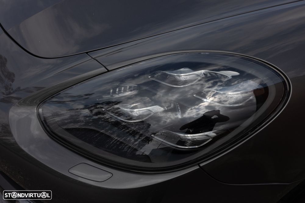Porsche Panamera - 15