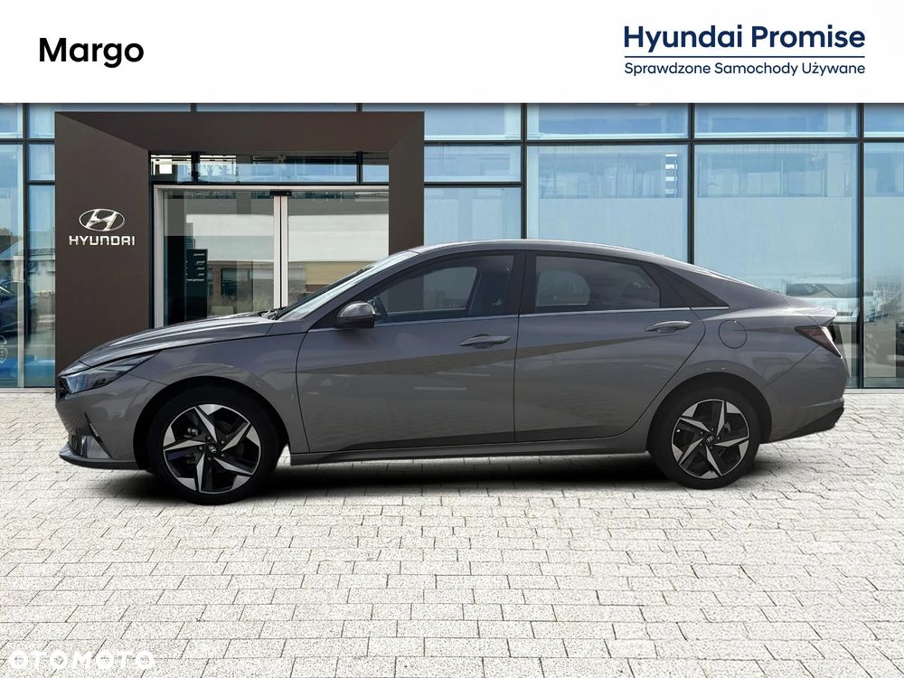 Hyundai Elantra 1.6 Smart - 10
