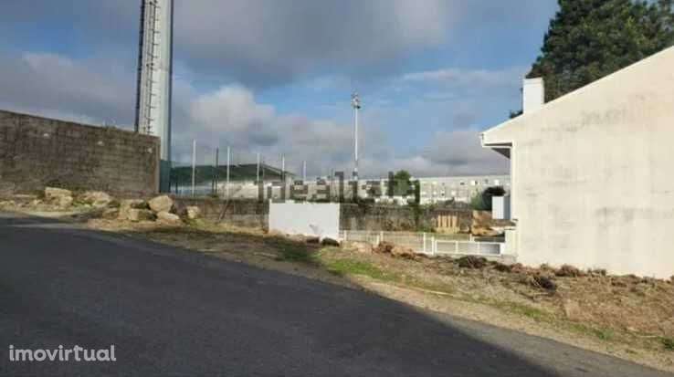 Terreno 3 Frentes,junto ao campo do Gulpilhares,Optima exposição Solar - Grande imagem: 5/10
