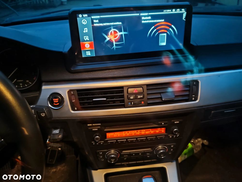 BMW Seria 3 320i M Sport Edition - 6