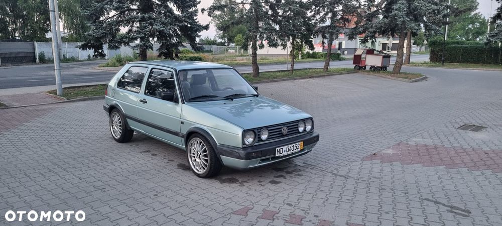 Volkswagen Golf - 5