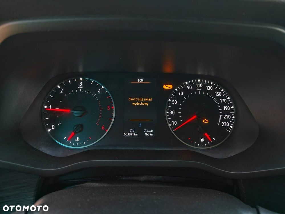 Renault Trafic - 13