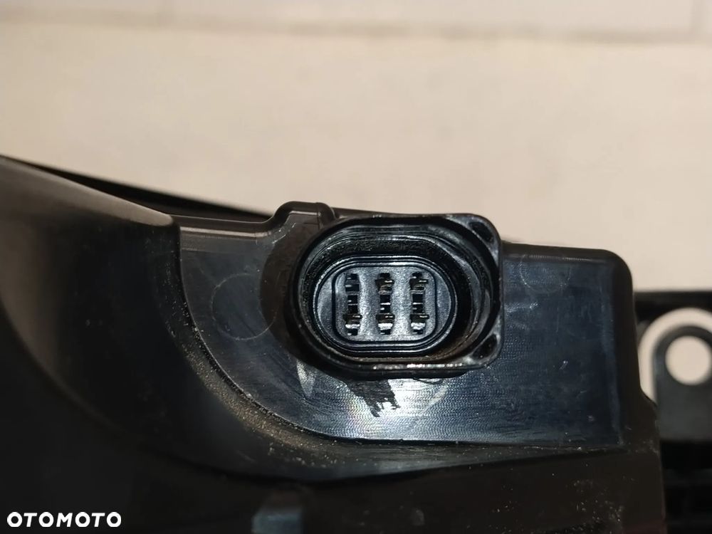 AUDI Q5 ETRON E-TRON LAMPA TYŁ TYLNA PRAWA ORYGINAŁ - 13